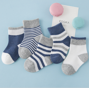 <span class=keywords><strong>Calcetines</strong></span> de estilo popular para niños, para otoño e invierno, transpirables de algodón puro, para bebés, novedad - Product Image 1