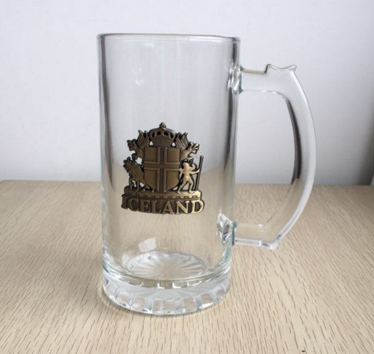 500ml glass beer mug stein with metal logo.