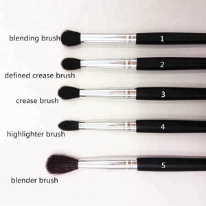 5PCS Mini cepillo <span class=keywords><strong>de</strong></span> ojos básicas y <span class=keywords><strong>de</strong></span> fibra sintética ojo pinceles <span class=keywords><strong>de</strong></span> <span class=keywords><strong>maquillaje</strong></span> <span class=keywords><strong>Kit</strong></span> para ojo mezcla - Product Image 3