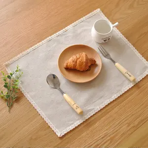 MRSWOODSレストランダイニングテーブルプレースマット用の豪華な綿の自由奔放に生きる刺繍