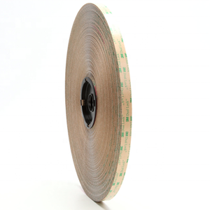 3M SJ4570 Khóa Kép Có Thể Đóng Lại Cấu Hình Thấp, Trong Suốt, 1inx50yd Polyester Chống Thấm Nước Không In Hộp Carton Niêm Phong 50 Yard - Product Image 1