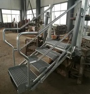 folding mobile stairs ladder for safe access and gangway to ISO truck and rail tanker