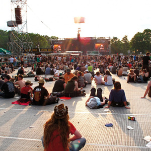 Plastic Event Flooring PP Modular Ground <strong>Covering</strong> <strong>Floor</strong> Party Wedding Tent Concert Event Flooring - Product Image 3