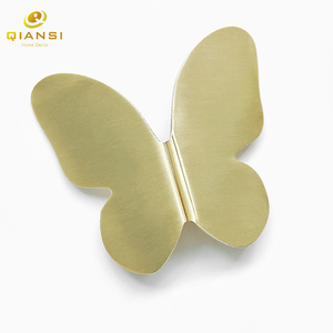 Hot Sale Creative <strong>Gold</strong> Brass Butterfly Shaped Furniture Pull Modern Hardware <strong>Handle</strong> for Drawer Cabinet Door for <strong>Wardrobe</strong> Kitchen - Product Image 2