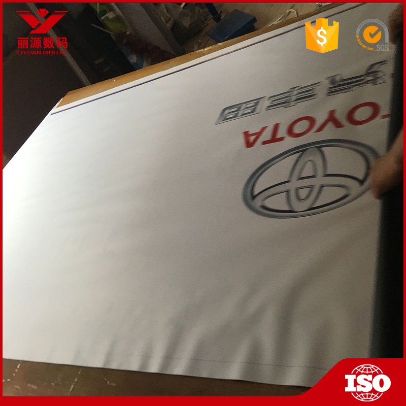 Выдвижной алюминиевый баннер