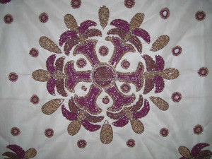 Broderie perlée carré net tissu couverture de table en gros indien fait à la main - Product Image 3