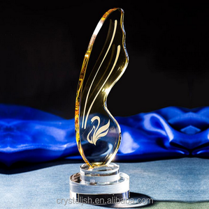 Nuovo produttore <span class=keywords><strong>di</strong></span> stile LOGO personalizzato con <span class=keywords><strong>ali</strong></span> d'angelo creative premio trofeo <span class=keywords><strong>di</strong></span> cristallo K9 <span class=keywords><strong>di</strong></span> alta qualità - Product Image 2