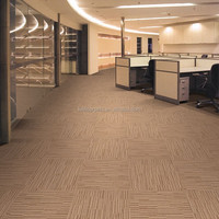 Bestseller-Produkte Selbst klebende Teppich fliesen Cut Pile Modular 100% Universal 50*50cm Teppich fliesen