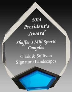 Trofeo de acrílico de fábrica personalizado con grabado láser estilo náutico y deportivo para regalos de empresa y OEM/ODM - Product Image 3