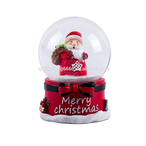 Regalo personalizado de Navidad Santa escultura globo de nieve - Product Image 1