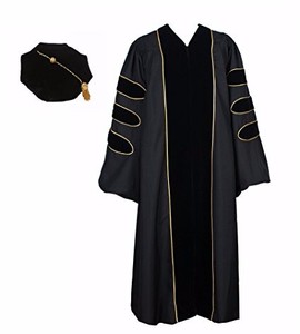 Toga da Dottorato Stile Inglese Deluxe con Cappuccio per Uso Scolastico, 100% Poliestere, Opzione Logo Personalizzato, Per Tutte le Stagioni - Product Image 3
