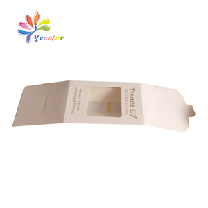 Biểu tượng tùy chỉnh nghệ thuật thẻ Giấy túi với cửa sổ rõ ràng Matt cán và thư mục loại hộp - Product Image 1