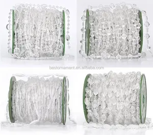 透明的丙烯酸珠子花环装饰