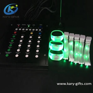 Venta al por mayor <span class=keywords><strong>Pulseras</strong></span> Regalo Control remoto Led Pulsera - Product Image 6