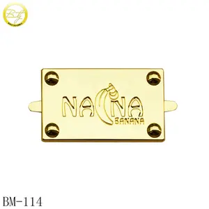 Özel altın harf çanta dekoratif etiketler dikdörtgen şekil metal logo 4 perçinler ile tabela asmak