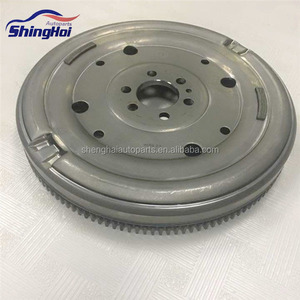 Volant moteur de boîte de vitesses DQ200 <span class=keywords><strong>DSG</strong></span> 7 vitesses, <span class=keywords><strong>6</strong></span> trous de fixation, 132 dents, 0AM 415 0521 09 - Product Image 2