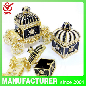 China decoración para el hogar <span class=keywords><strong>de</strong></span> <span class=keywords><strong>la</strong></span> <span class=keywords><strong>reina</strong></span> <span class=keywords><strong>de</strong></span> <span class=keywords><strong>la</strong></span> belleza <span class=keywords><strong>de</strong></span> <span class=keywords><strong>la</strong></span> corona <span class=keywords><strong>de</strong></span> metal <span class=keywords><strong>de</strong></span> joyería caja <span class=keywords><strong>de</strong></span> artículos <span class=keywords><strong>de</strong></span> recuerdo( qf445) - Product Image 1