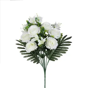 Decorazione funeraria di nozze bouquet di fiori artificiali bianchi avorio rosa finta alla rinfusa