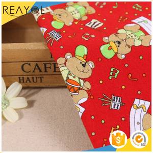 <span class=keywords><strong>2</strong></span>,17 Eco friendly algodón hecho punto elástico rojo de encargo del oso impreso tela para el vestido - Product Image 5