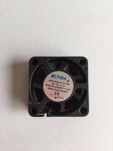 Runda <span class=keywords><strong>Mini</strong></span> DC <span class=keywords><strong>fan</strong></span> hâm mộ nhỏ 30mm 3010 5V 12V DC <span class=keywords><strong>mini</strong></span> quạt làm mát 30x30x10mm cho máy in 3D - Product Image 2