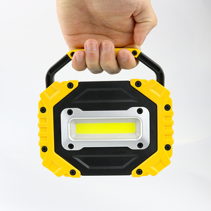 Cordless <span class=keywords><strong>10W</strong></span> <span class=keywords><strong>Portable</strong></span> COB <span class=keywords><strong>LED</strong></span> <span class=keywords><strong>Work</strong></span> <span class=keywords><strong>Light</strong></span> Với <span class=keywords><strong>Stand</strong></span> X AA Pin Không Thấm Nước 4 Lạnh Trắng ROHS Ce - Product Image 5