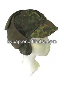 毛皮EARFLAPSが付いているスウェーデンの軍隊の冬のわな猟師の帽子