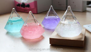 Thời tiết dự đoán kim cương rõ ràng tinh thể bão thủy tinh với cơ sở gỗ - Product Image 5