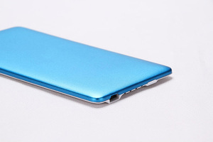2016 nuevo producto 3200 mah aluminio banco delgado de la energía móvil cargador con <span class=keywords><strong>MFI</strong></span> <span class=keywords><strong>certificado</strong></span> - Product Image 5