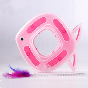 Giocattolo del piatto di inseguimento del gatto a forma di pesce <span class=keywords><strong>con</strong></span> <span class=keywords><strong>la</strong></span> palla pazza della piuma del topo della molla - Product Image 3