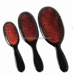 Escova de cabelo profissional feita com a cerda de javali de alta qualidade e pontas de nylon para desembaraçamento fácil e condicionamento natural.