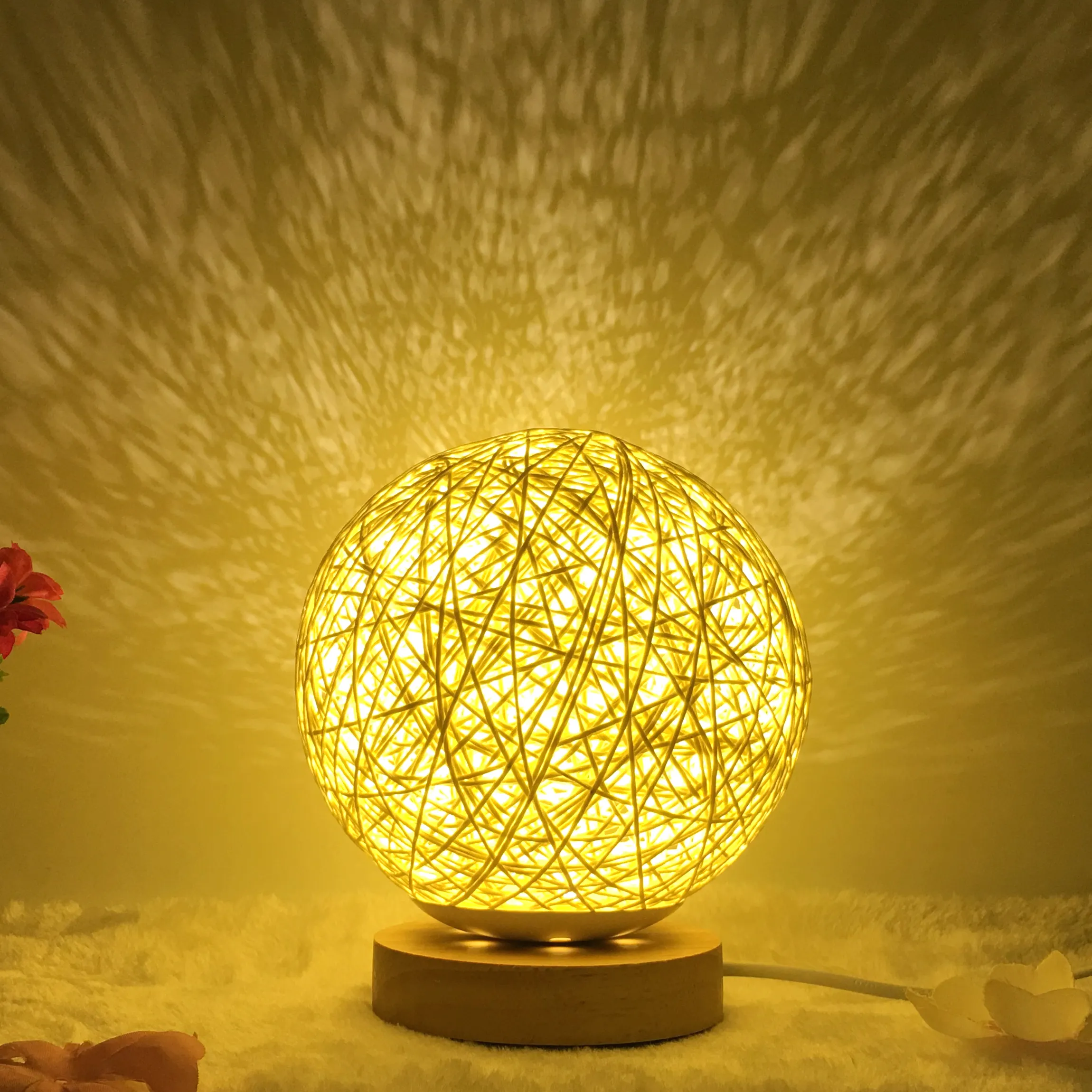 LED Rattan yuvarlak masa lambası Lambası 5.9 "Romantik Sıcak Gece Lambası Kademesiz Parlaklık Küre Topu Dekoratif Masa yatak odası için lamba Ev
