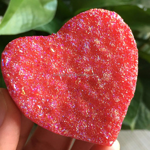 Comercio al por mayor <span class=keywords><strong>de</strong></span> Titanio Natural Gemstone Ángel Aura Cuarzo Corazón para Recuerdo <span class=keywords><strong>de</strong></span> La Boda - Product Image 3