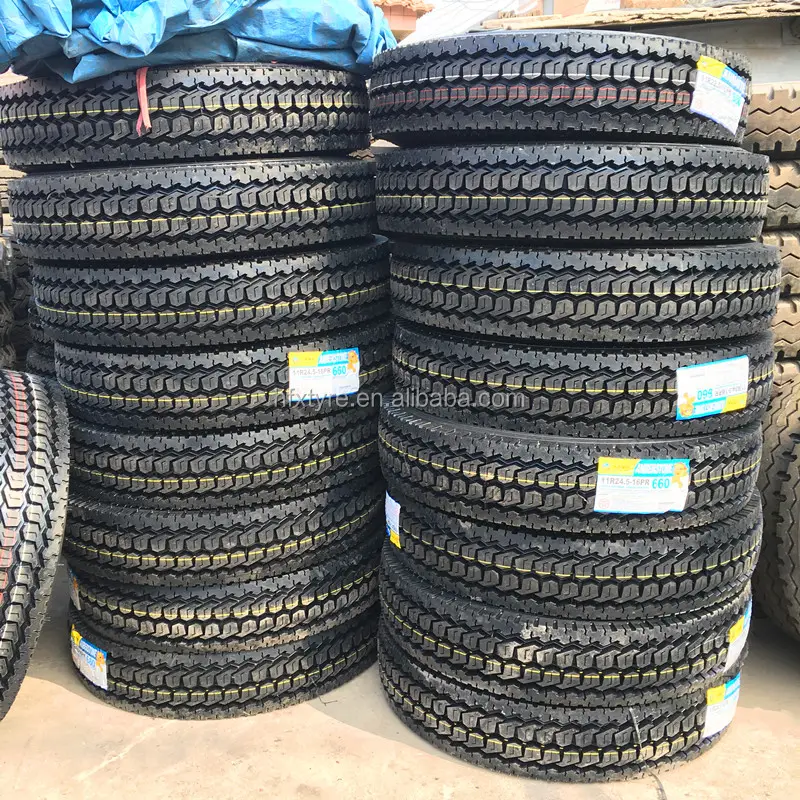 Heavy duty Annaite radial truck tires 11R22. 5 posteriore del modello