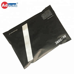Enveloppes en poly recyclées biodégradables sacs d'expédition en plastique noir mat personnalisés respectueux de l'environnement 100% enveloppes en poly compostables en PLA - Product Image 2