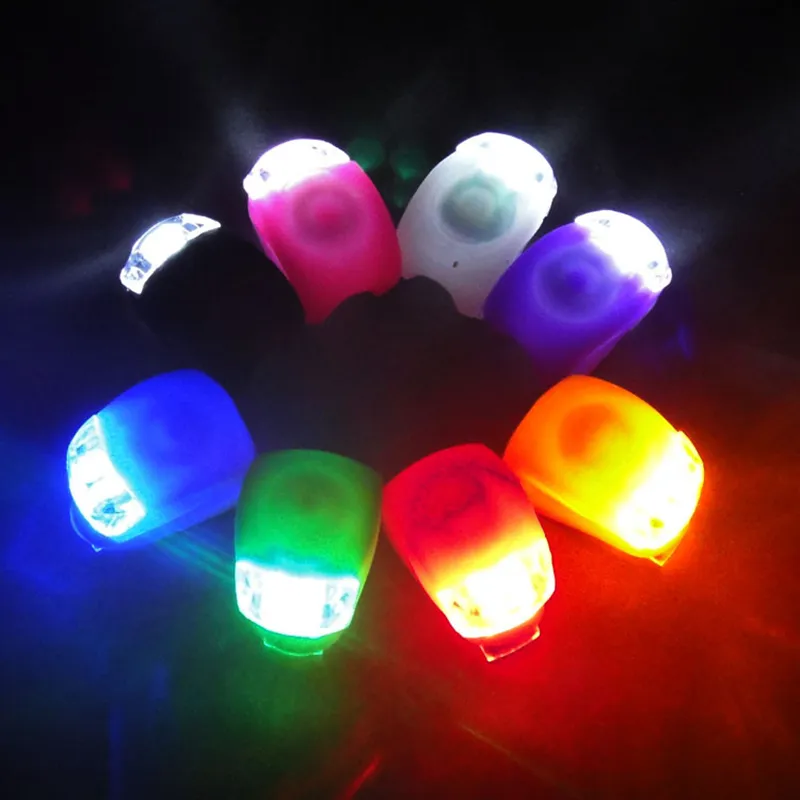 Fabbrica all'ingrosso Silicone impermeabile Multi-colori bicicletta Led faro bici e fanale posteriore luci Mountain Bike