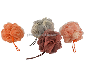 Il Pouf da bagno in rete di spugna per doccia stampato con Logo personalizzato promozionale fornisce tutti i colori pantone come richiesta dell'acquirente - Product Image 1