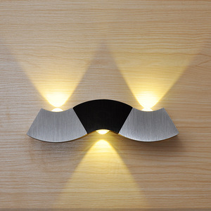 Applique <span class=keywords><strong>da</strong></span> Parete LED Lightess 6W per Interni, Illuminazione Su e Giù, in Alluminio, Lampada <span class=keywords><strong>da</strong></span> Corridoio, Argento, Bianco Freddo - Product Image 1
