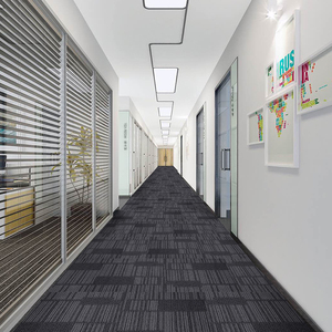 Azulejo de alfombra de nailon 100% moderno para uso comercial, patrón de rayas cuadradas de pila de bucle con mechones para oficina, habitaciones de Hotel, alfombra de suelo de Material de PVC - Product Image 5