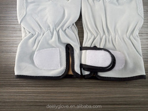 Price cheap work gloves car drivers with <span class=keywords><strong>the</strong></span> thumb key - Product Image 2