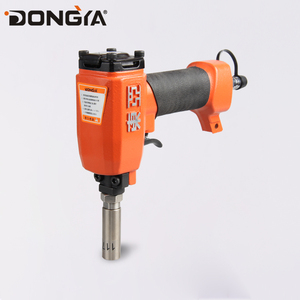 <span class=keywords><strong>Pistola</strong></span> <span class=keywords><strong>sparachiodi</strong></span> per tappezzeria <span class=keywords><strong>pneumatica</strong></span> di qualità industriale - Product Image 2