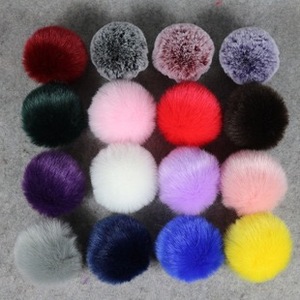 Pompons en fausse fourrure en peluche pour chapeaux d'hiver 8CM, pompons en fausse fourrure animale, vente en gros - Product Image 5