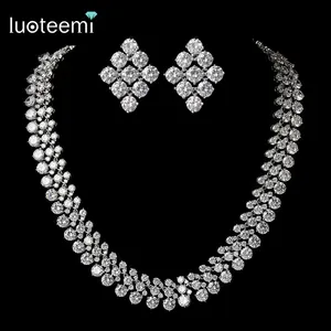 LUOTEEMI Rhodium Kalung Pengantin Berlian Zirkonia Kubik Wanita, Set Perhiasan Anting-Anting Menjuntai Lapis Emas Putih untuk Wanita