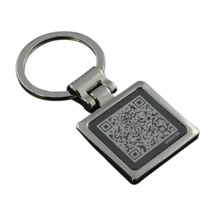 Vierkante Vorm Metalen Sleutelhanger Met Laser Graveren Gepersonaliseerde Qr Code