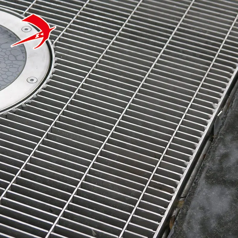China swimming pool overflow steel grating/drainage cover/washing grating