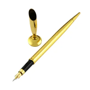 Nieuwe stijl gegraveerd ontwerpen tafel bureau pen met metalen basis kantoor fine nib vulpen teller pen voor hotel en bank