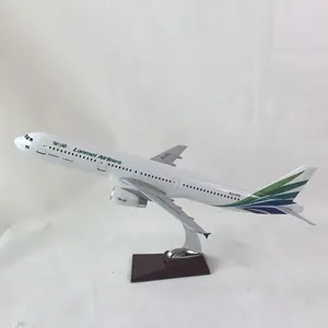 पैमाने विमान मॉडल एयरबस A321