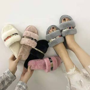 Di alta qualità di Autunno e di inverno grigio antiscivolo piatto sandali da spiaggia scarpe plushrthick-con la suola delle donne peluche di vibrazione flop - Product Image 4