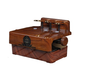 Extension de pédale de piano (bois) pour enfants, pédale de piano noire réglable en hauteur, design avec 3 pédales - Product Image 3