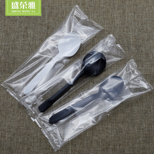 <span class=keywords><strong>Set</strong></span> di <span class=keywords><strong>posate</strong></span> in <span class=keywords><strong>plastica</strong></span> con coltello per tovagliolo cucchiaio tovagliolo carta OPP pacchetto - Product Image 6