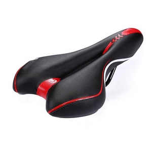 ZOYOSPORTS Sillín <span class=keywords><strong>de</strong></span> <span class=keywords><strong>bicicleta</strong></span> ergonómico Transpirable Cómodo <span class=keywords><strong>Asiento</strong></span> <span class=keywords><strong>de</strong></span> <span class=keywords><strong>bicicleta</strong></span> <span class=keywords><strong>de</strong></span> montaña Hecho <span class=keywords><strong>de</strong></span> cuero plástico y PVC Diseño simple - Product Image 3